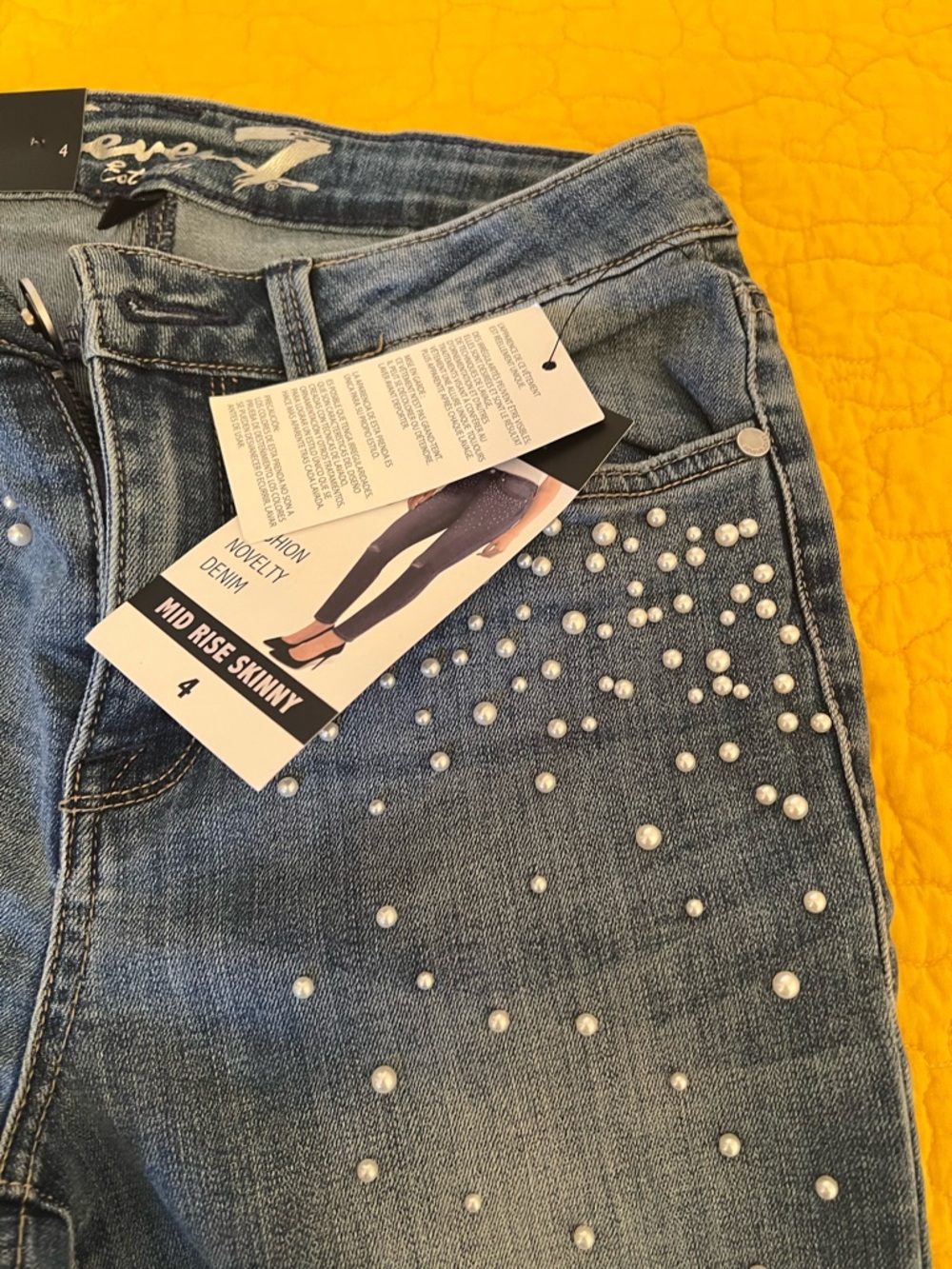 Seven7 Mid-Rise Pearl-Embellished Skinny Jeans - Light Blue